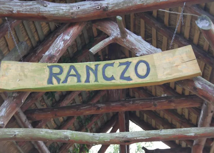 Domki Ranczo Itrich Jaktstuga