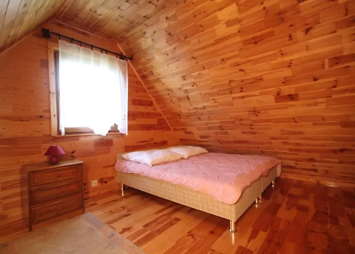 Domki Ranczo Itrich Jaktstuga *